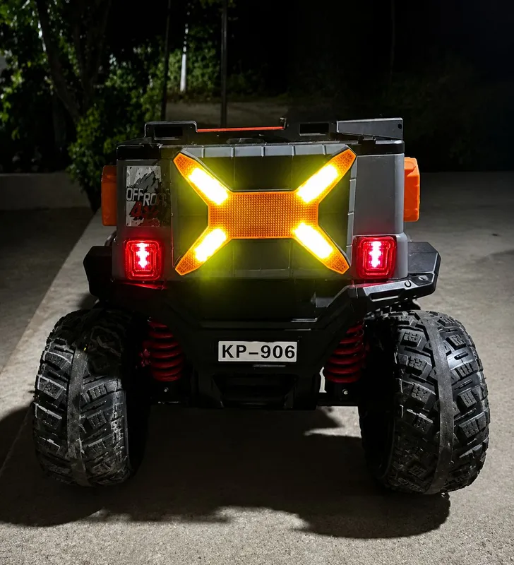 Jeep Pulti moshina 2