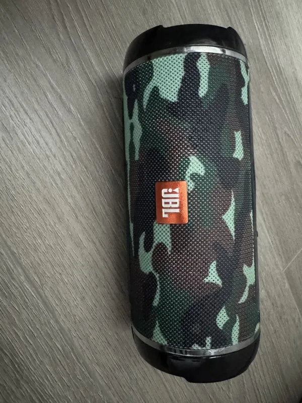 Продам Колонку JBL для музыки — фото 1