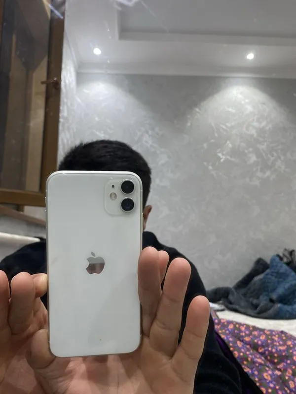 Iphone 11 256 gb hotira idiyat sochna sotiladi aniq maqsadda aloqaga .