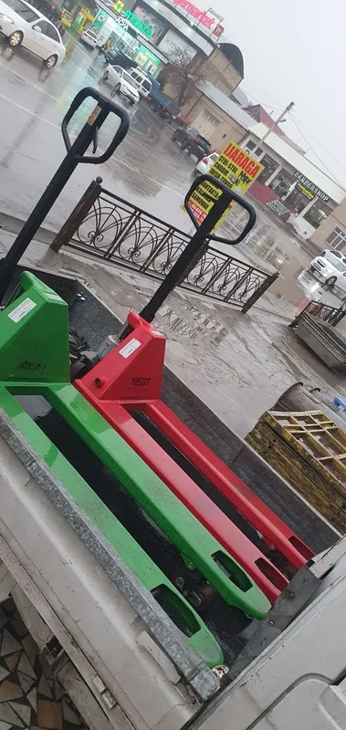 Roxli ijaraga beriladi.