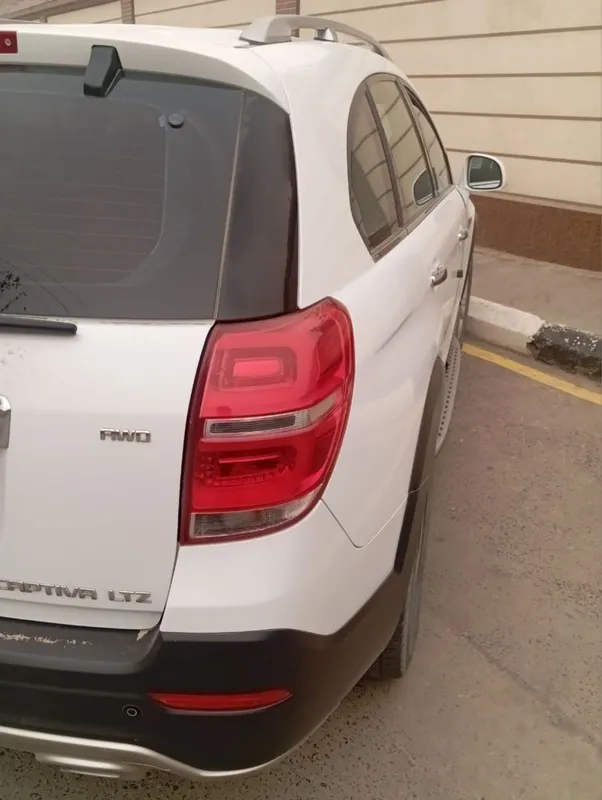 Chevrolet Captiva 3 4