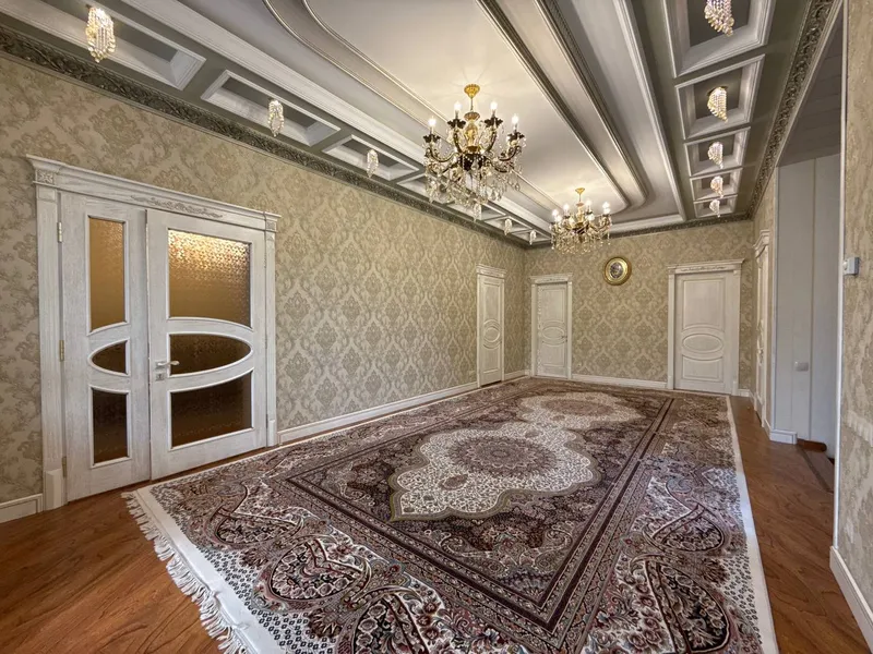 Mirzo Ulug‘bek tumanida 450 m² uy sotiladi 3