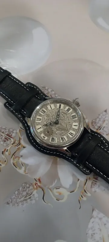 Продам механические часы СССР 1 Продам механические часы СССР 1