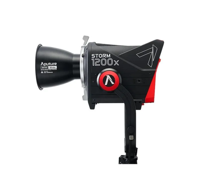 Aputure Storm 1200x - Cinema LED Light 3 Aputure Storm 1200x - Cinema LED Light 3