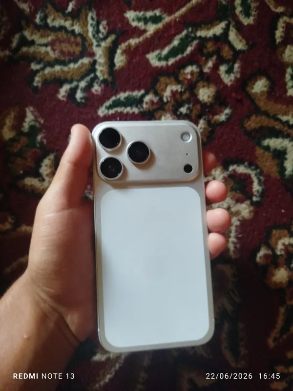 iphone 11 oʻzi 17korpusda