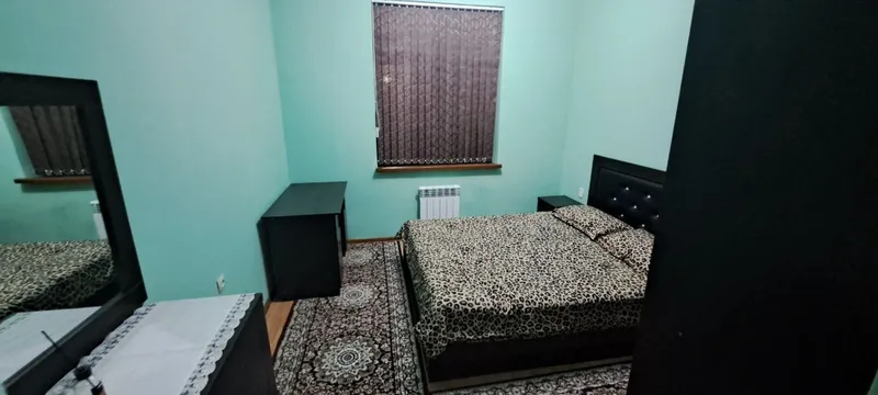 Qarshi shahri, Kola magazin oldida 2xonali, 3 qavatdan. IJARA 8 Qarshi shahri, Kola magazin oldida 2xonali, 3 qavatdan. IJARA 8