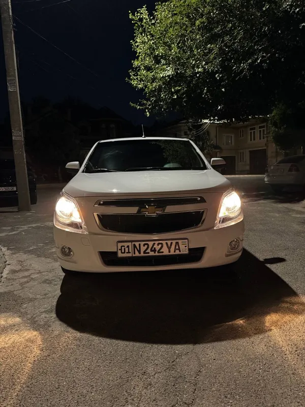 Cobalt 2021 oq sotiladi 5 Cobalt 2021 oq sotiladi 5