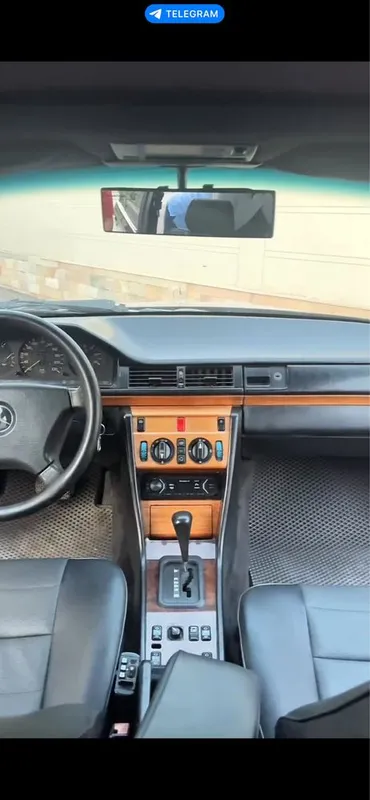 W124 Mers 1993 yil 104 mator 3,2 l 3