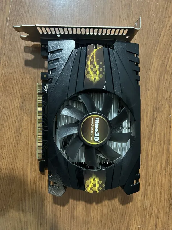 Видеокарта GTX 750Ti 2Gb 1