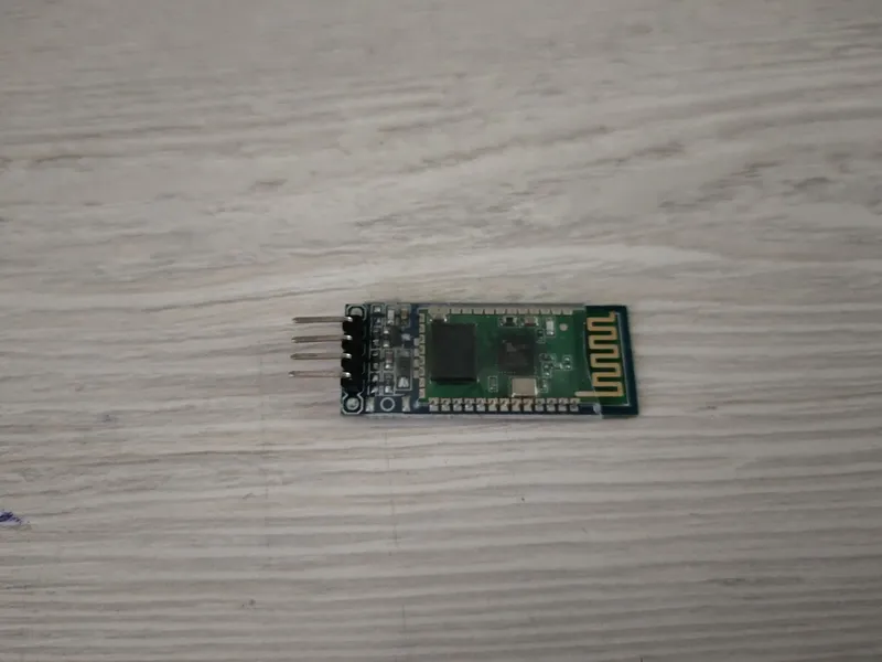 HC-06 Bluetooth ROBOTLAR UCHUN