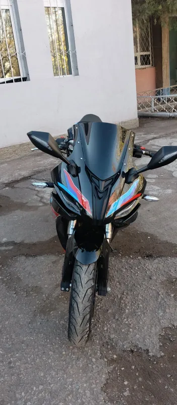 Cavalo mft mototsikl 400 cub bmw