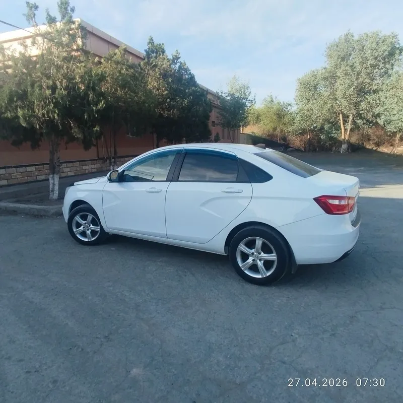 Lada vesta 2016 sedan 5