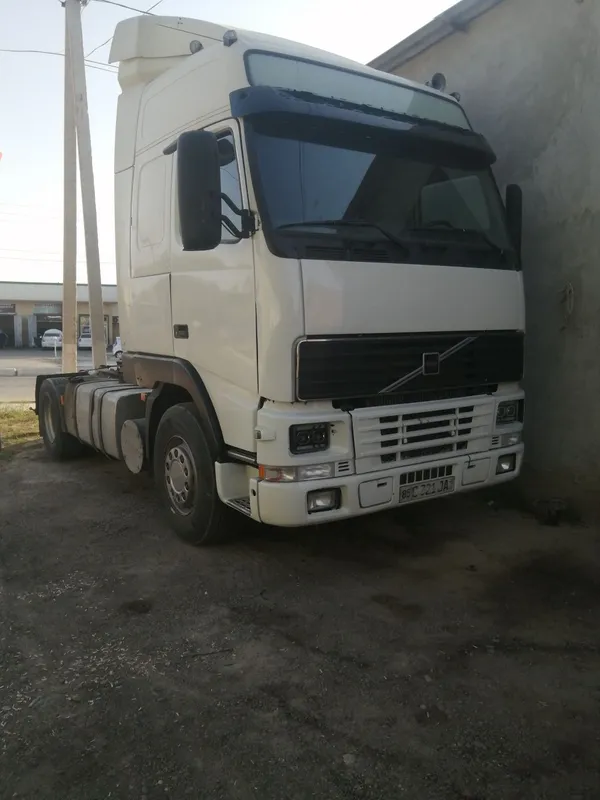 Volvo 2 yil kafolati bilan 1 Volvo 2 yil kafolati bilan 1