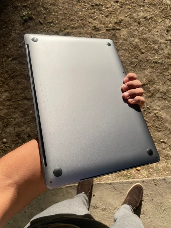 Macbook Pro — фото 1