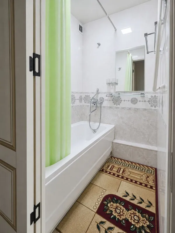 2 xonali kvartira, 63 m², 2/5, Uchtepa (Kvartal-25), Chilonzor metrostansiyasi 6