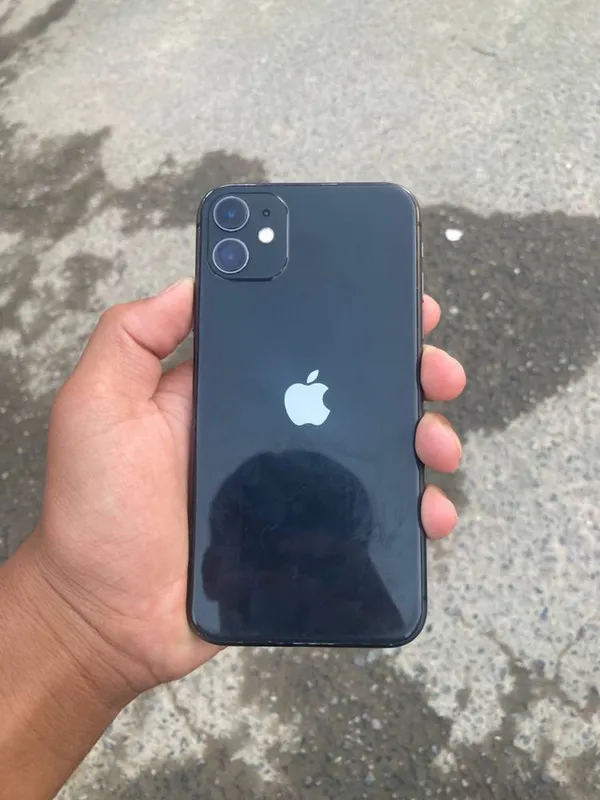 Iphone 11 sotiladi — фото 2