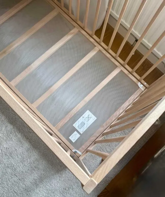 IKEA Sniglar Кроватка для новорожденного и пеленальный столик комплект 5 IKEA Sniglar Кроватка для новорожденного и пеленальный столик комплект 5