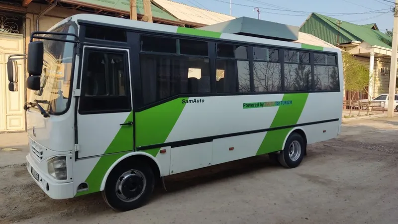 Исузу 2015й. Автобус мотор грузовой Исузу 2015й. Автобус мотор грузовой