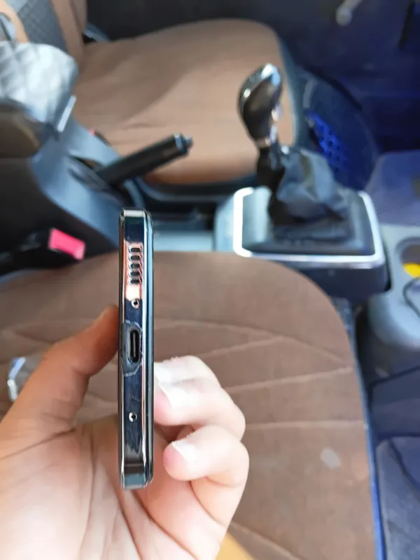 Tecno camon c20 pro 5g 8gb ROM+256 gb RAM 6