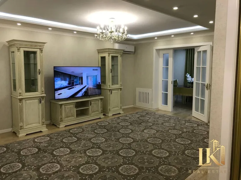 3-комнатная квартира 80 м², 3/4, ЖК Ц-1 (Мирзо-Улугбекский), с мебелью и техникой