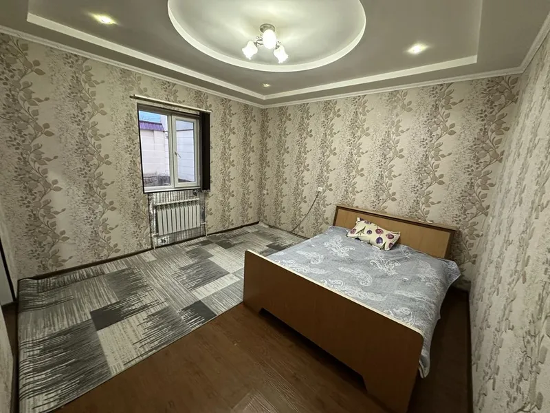 Сзади Рисового базара, мебель и техника, парковка — фото 2