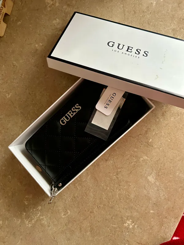 кошелек GUESS оригинал кошелек GUESS оригинал