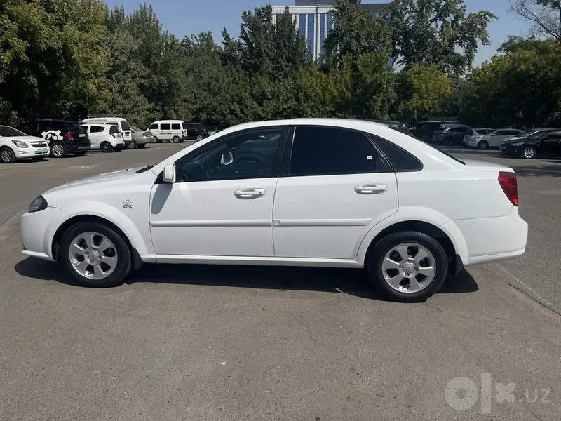 Chevrolet Lacetti сотилади 2 Chevrolet Lacetti сотилади 2