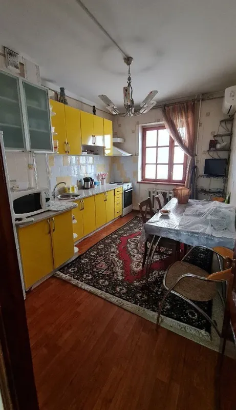 Продаётся 4-комнатная квартира в Мирабадском районе, ул. Чехова — фото 2
