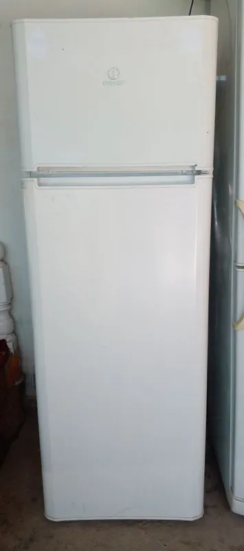 Indesit holodilnik 1