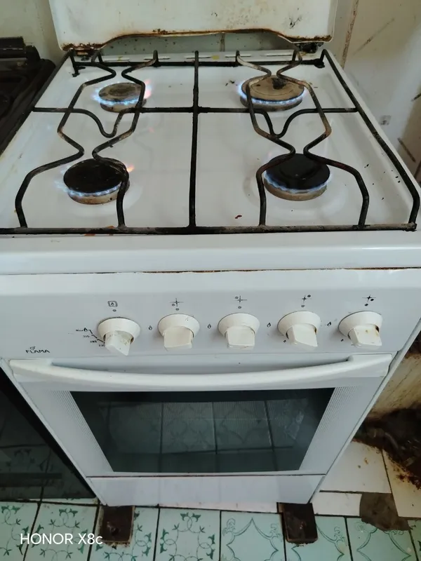 Газ плита, состояние не плохой 2