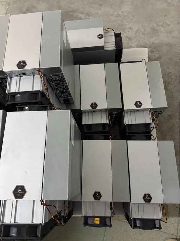 Antminer s21 s19