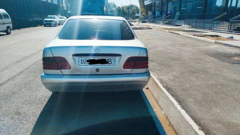 Mercedes 210. продаётся 1996 год — фото 3