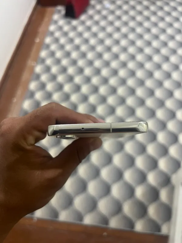 Samsung s23+ 8 ga 512 tali 5