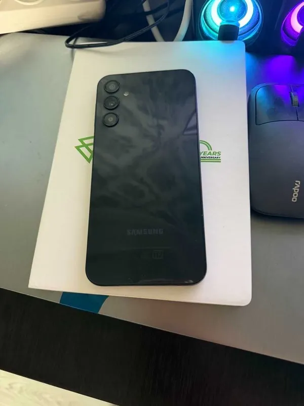 Samsung Galaxy A24 — фото 1