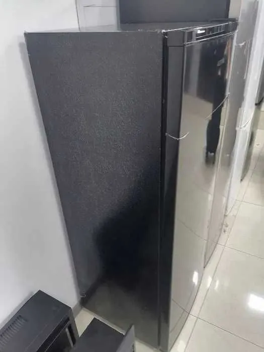 Продается 6 полочный морозильник Aiwa Гарантия / Доставка 2 Продается 6 полочный морозильник Aiwa Гарантия / Доставка 2