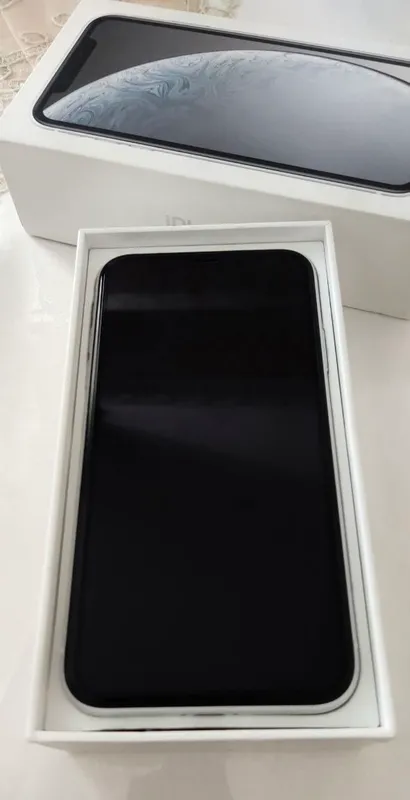iPhone XR Срочно продаётся! 1 iPhone XR Срочно продаётся! 1