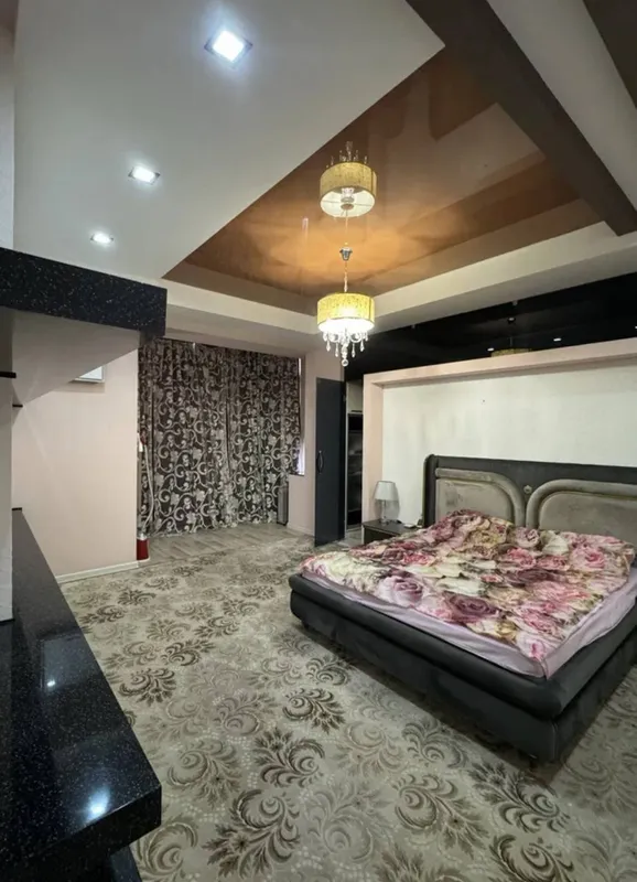 4 xonali kvartira, 182 m2, Mirobod 6
