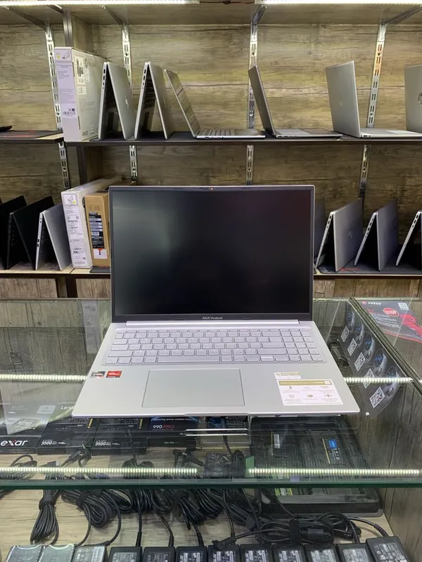 Asus Vivobook 16X