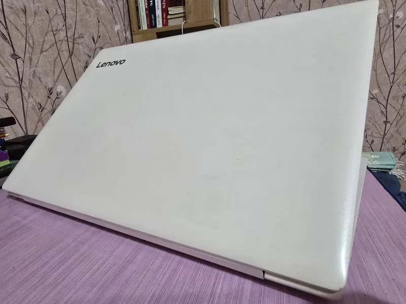 Lenovo IdeaPad 330-15IGM 6 Lenovo IdeaPad 330-15IGM 6