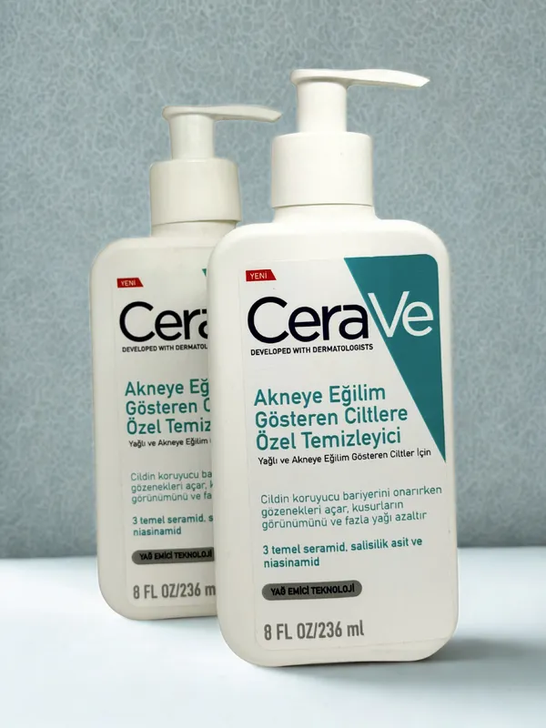 Очищающий Гель CeraVe против акне и жирного блеска — фото 5