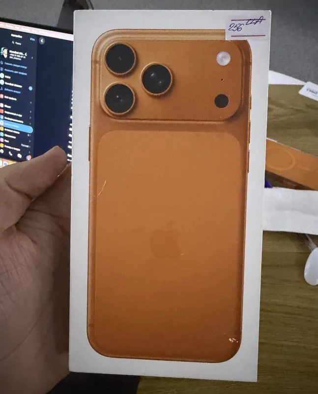 Iphone 17 pro max orange 256 gb 2