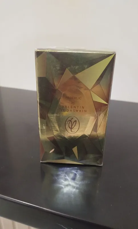 Faberlic. Valentin yudashkin parfume
