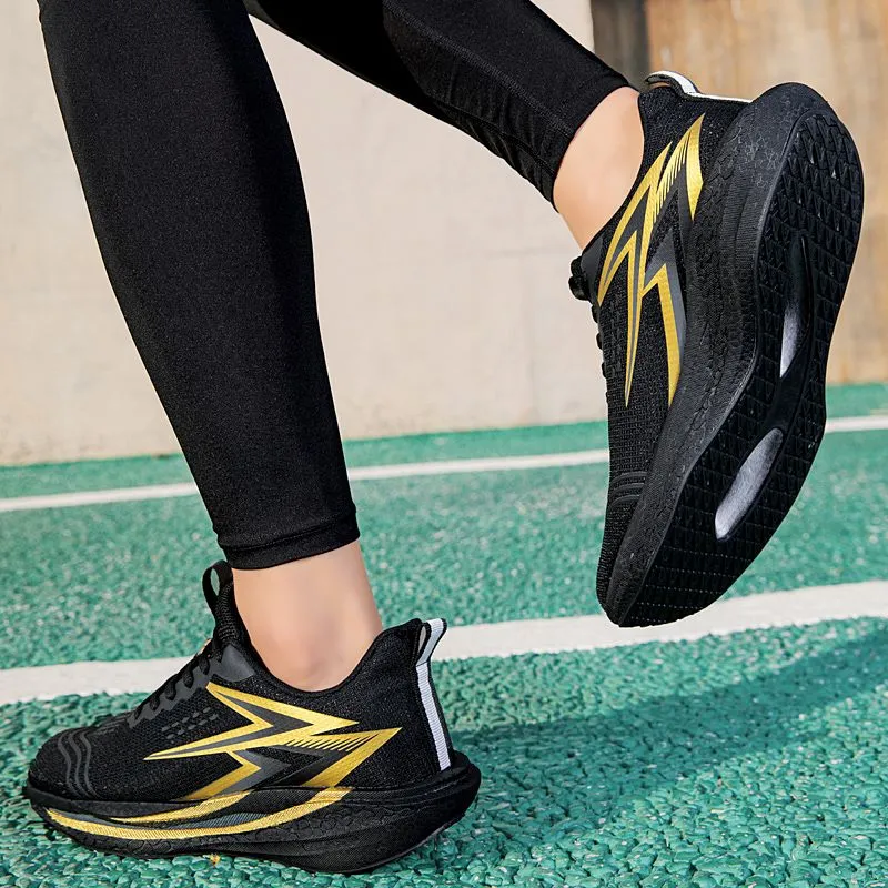Спортивная обувь Flame 4 Sport 2