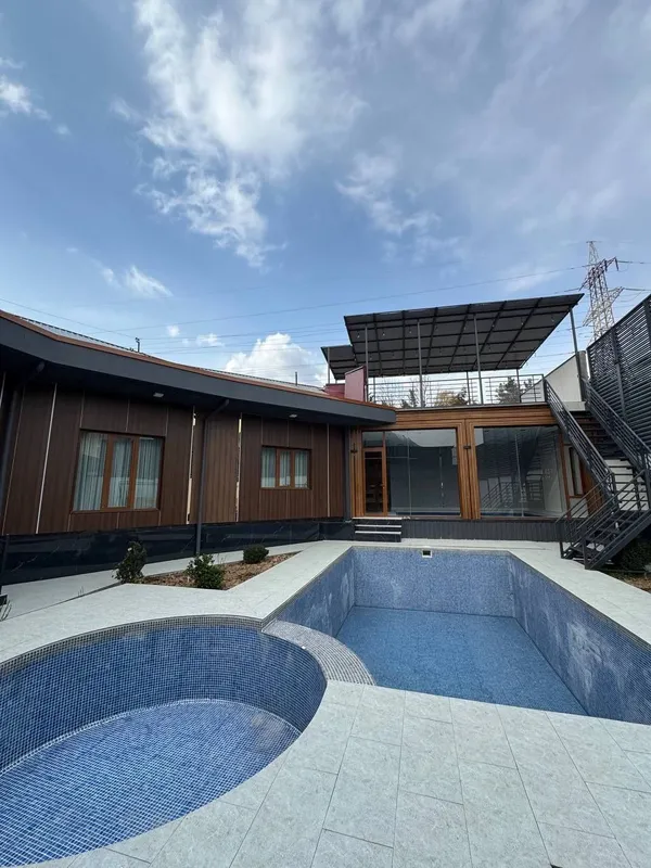 Sauna va Basseynli Hashamatli Villa Glamour — фото 1