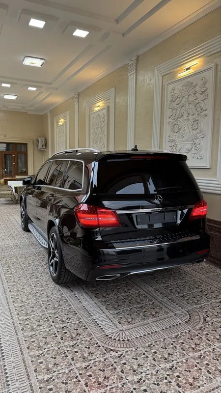 Mercedes Benz GLS 2019 6 Mercedes Benz GLS 2019 6