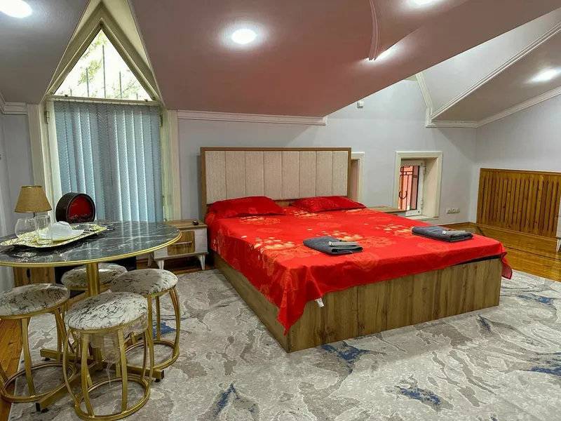 Hotel;Mehmonhona;Гостиница Без Загса