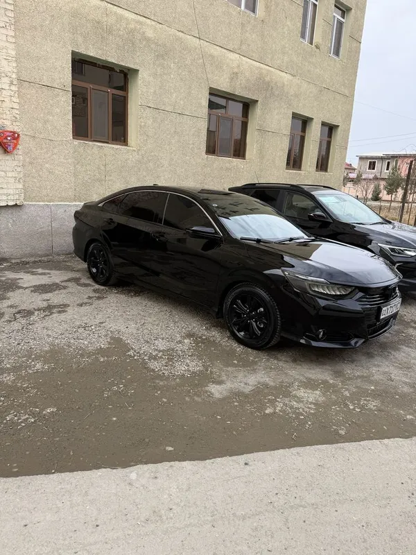Honda Crider (black edition)