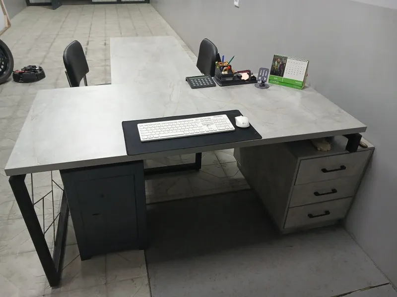 Ofis uchun mebel to'plami 1 Ofis uchun mebel to'plami 1