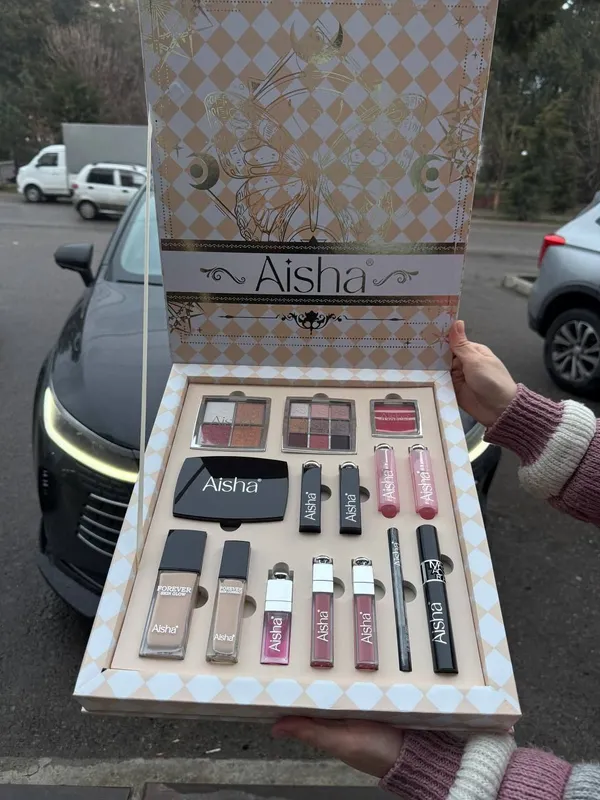 "AISHA" podarochniy set (kichik)