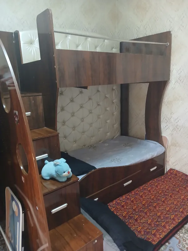 Detskiy krovat 2 etajli